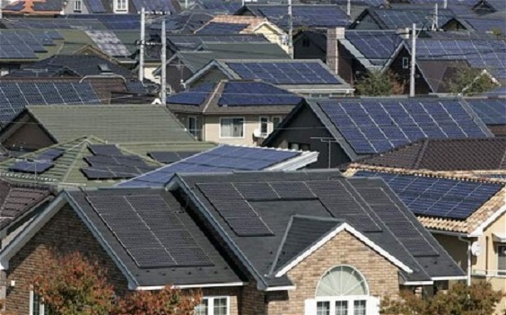 Solar-panels-in-neighborhood